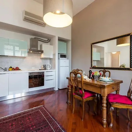 Apartamento Renovated 19th Century Florença