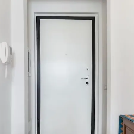 Διαμέρισμα Renovated 19th Century *